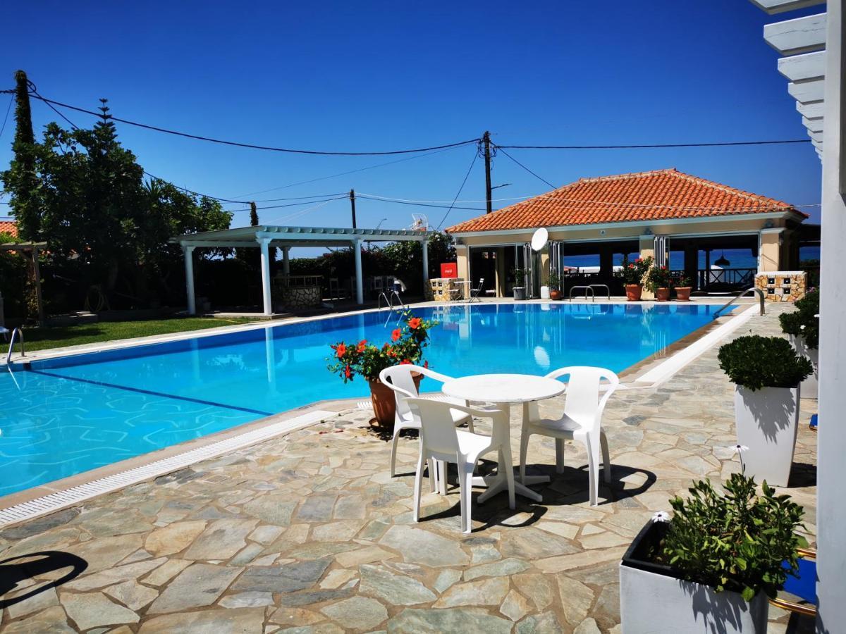 Nafsika Hotel Agios Stefanos Avliotes  Luaran gambar