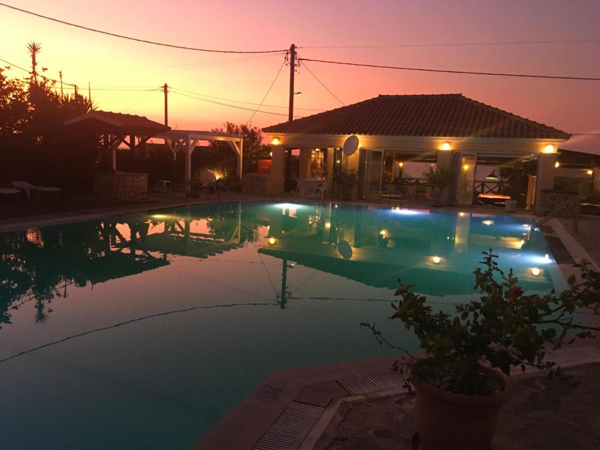 Nafsika Hotel Agios Stefanos Avliotes  Luaran gambar